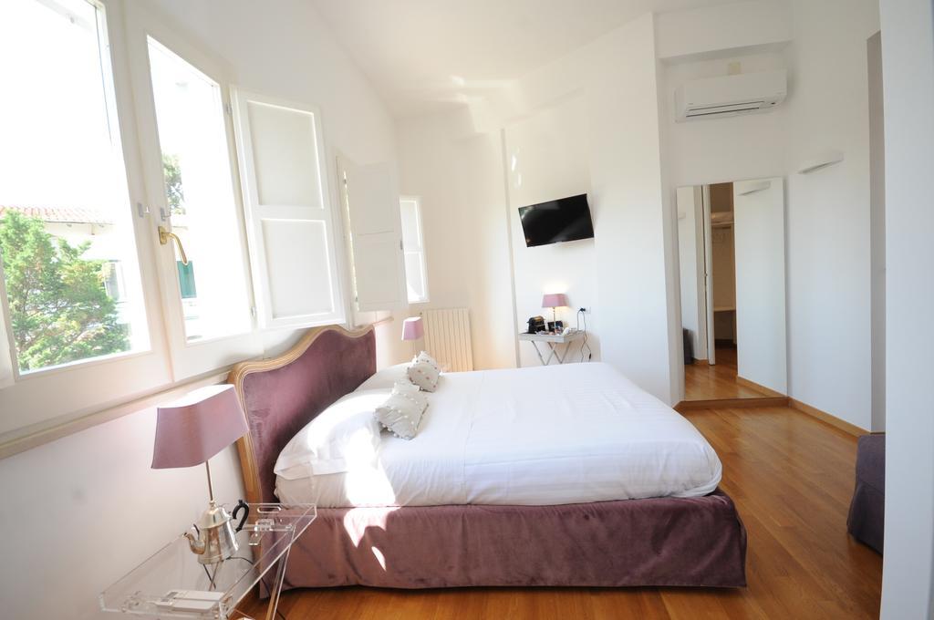 Maremaris B&B Трани Экстерьер фото